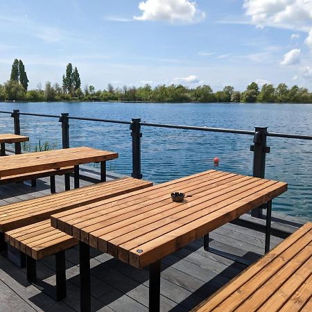 Chichester Lakeside Self-Catering Holiday Home Eksteriør bilde