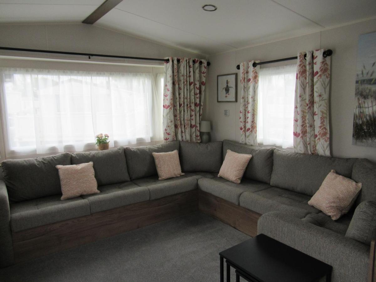 Chichester Lakeside Self-Catering Holiday Home Eksteriør bilde